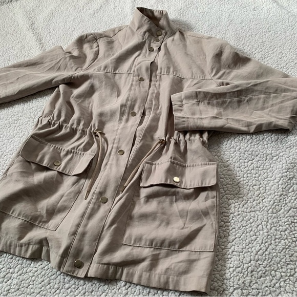 Zara Jacket - Picture 2 of 8